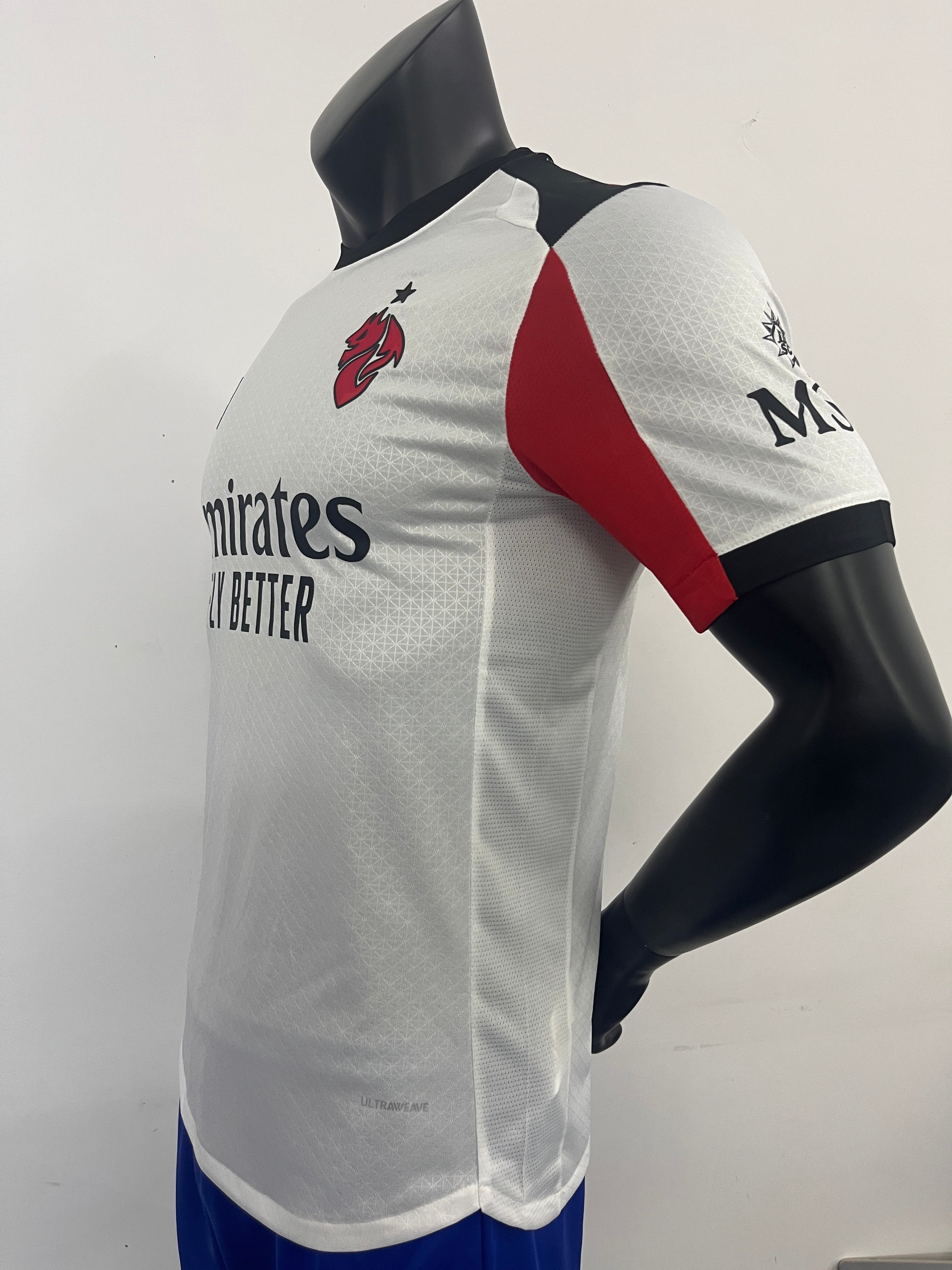 AC MILAN UITSHIRT 25/26