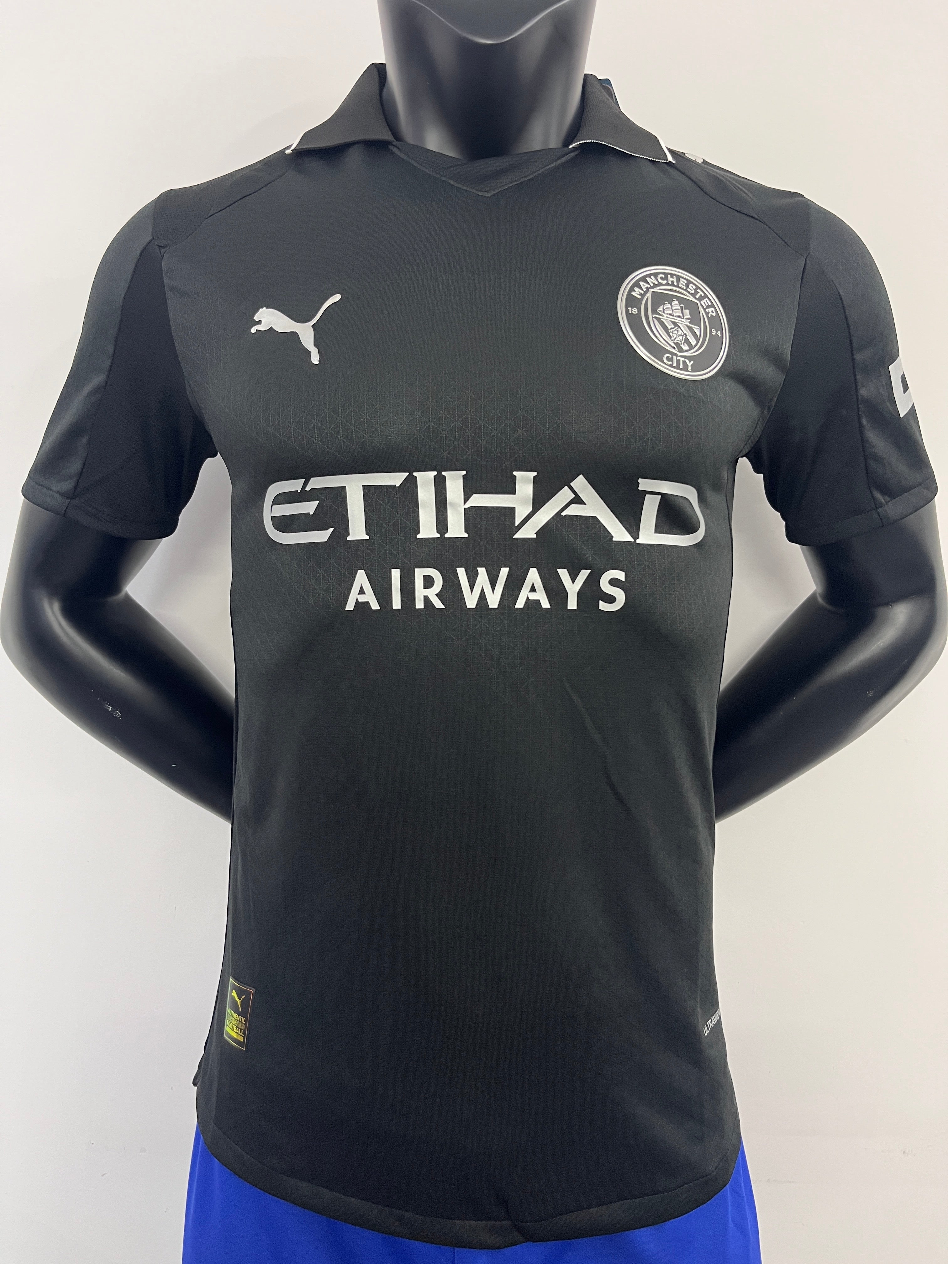 MAN CITY UITSHIRTEN 25/26
