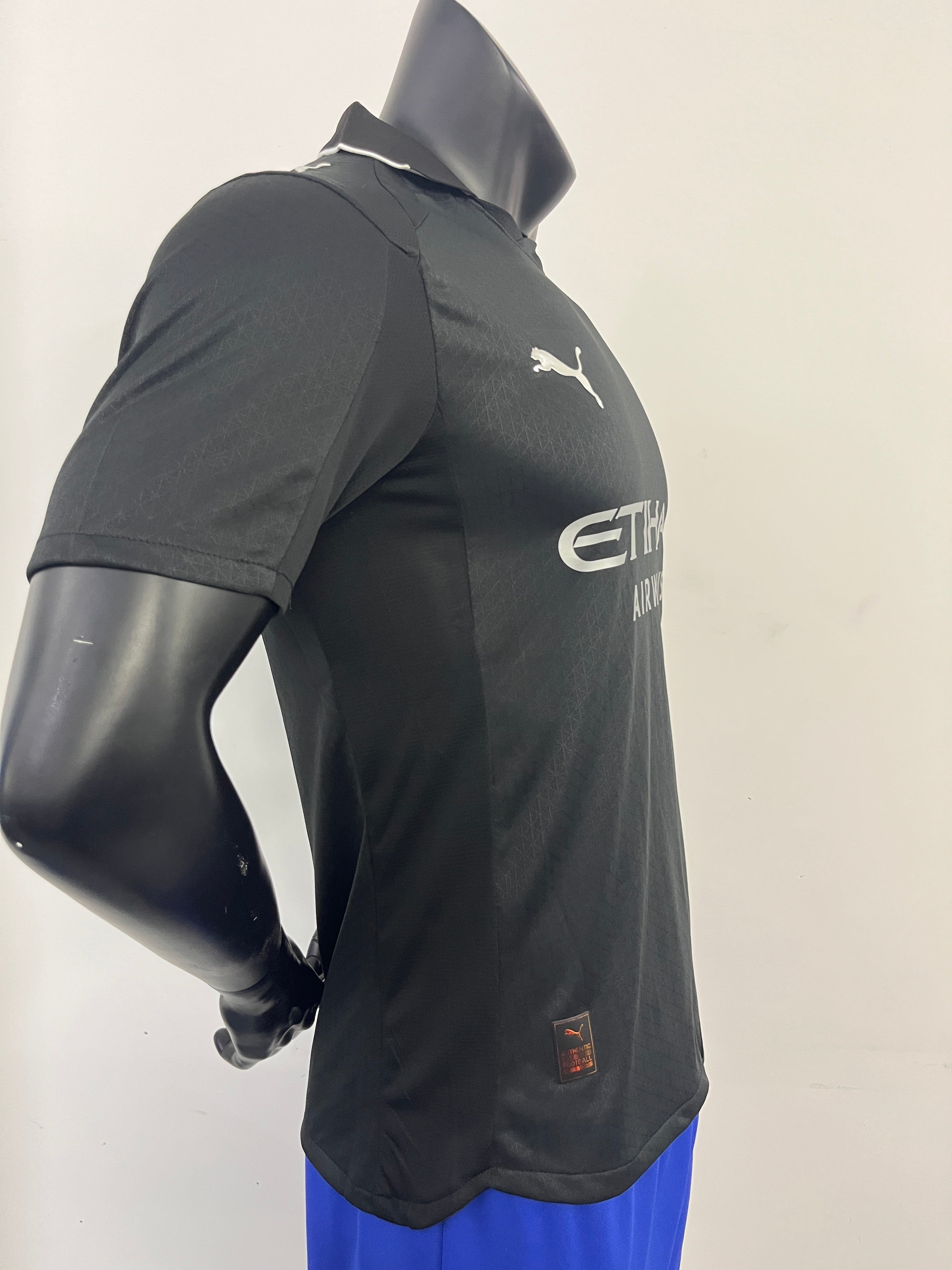 MAN CITY UITSHIRTEN 25/26