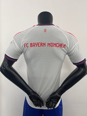 FC BAYERN MÜNCHEN UITSHIRT 26/27